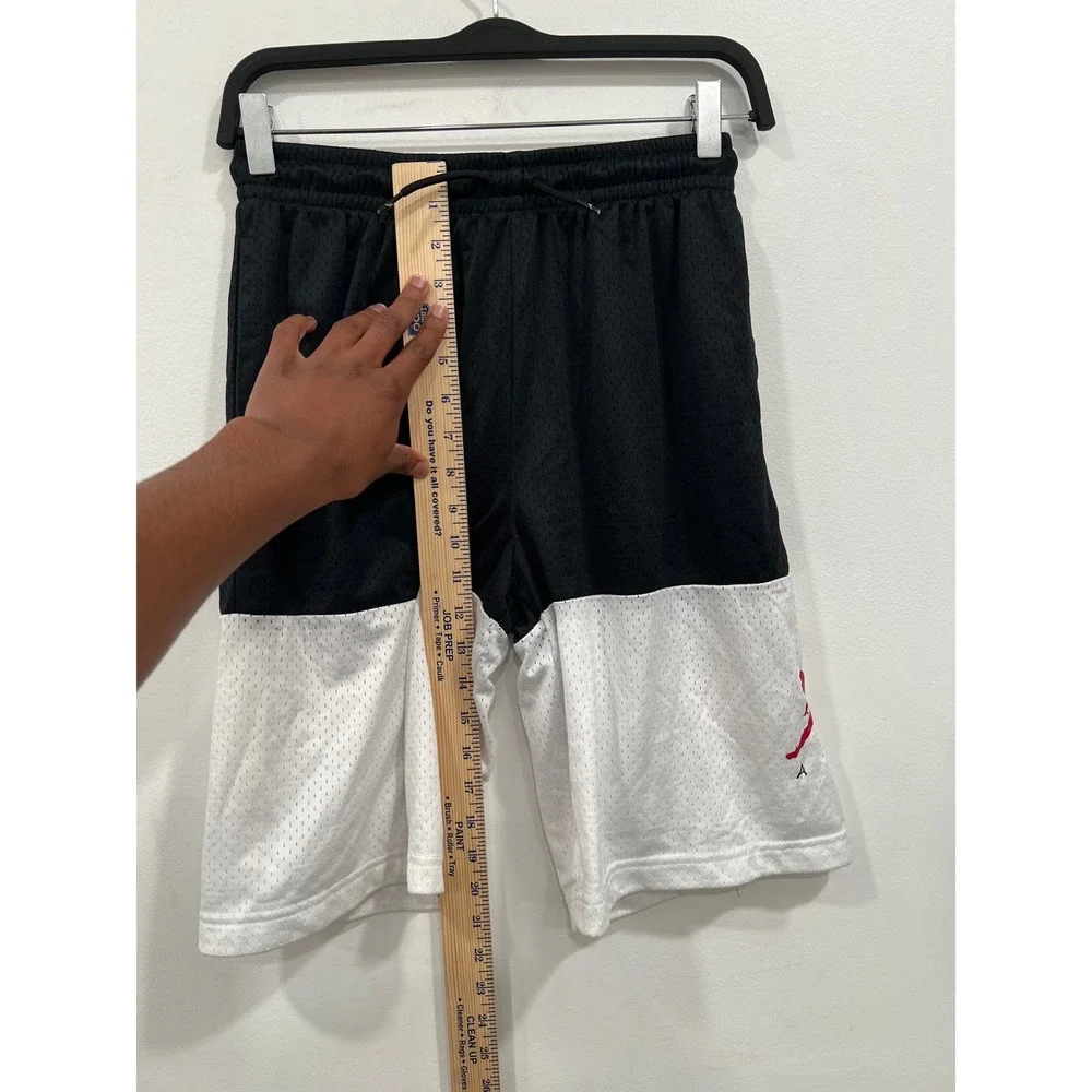 Jordan Basketball Shorts Kids Teen Boys Size XL Black White Mesh AIR Jumpman